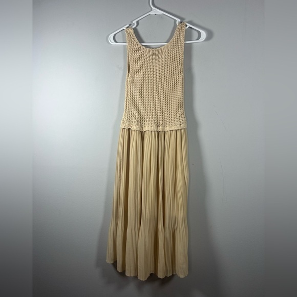 Margot Cream Crochet Top Dress with Pleated Bohemian Sheer Bottom Small - Picture 11 of 12